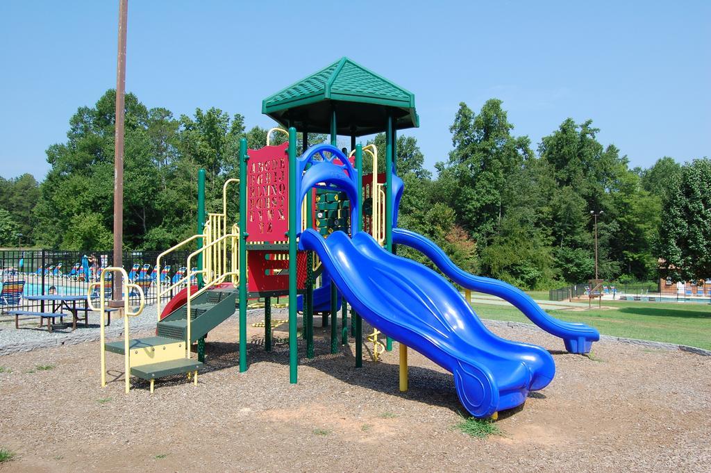 Forest Lake Camping Resort Cabin 18 Advance Εξωτερικό φωτογραφία